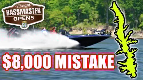I WRECKED my boat...this is NOT how I wanted to start! (Toledo Bend Open)