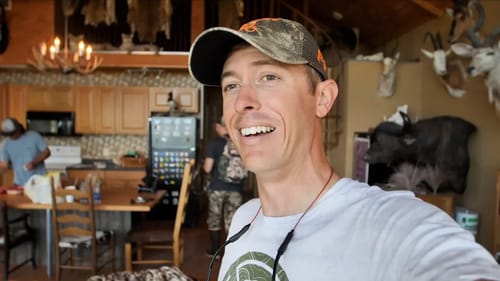 IS THIS ACTUALLY DEER CAMP!? AMAZING Hunting Lodge
