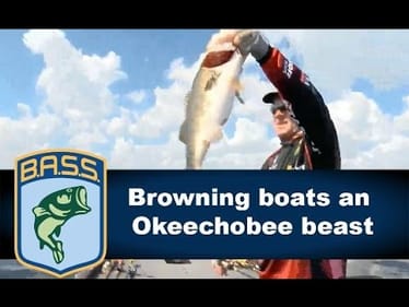 Stephen Browning boats an Okeechobee beast