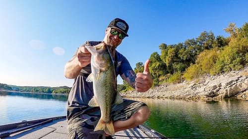 FINESSE VS. POWER! WILD ANIMAL ENCOUNTERS WHILE CATCHING BASS!