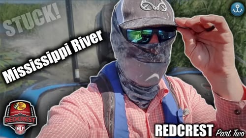 Pushing boat into CRAZY shallow backwaters - Mississppi River (MLF)
