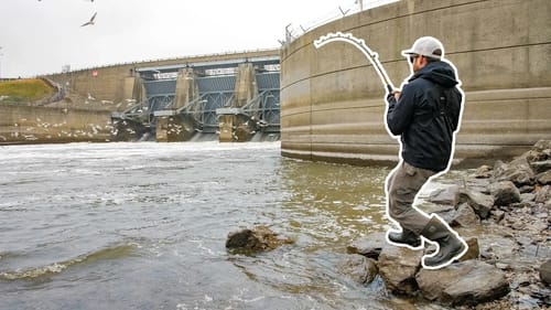 I Thought I was SNAGGED!!! (Giant SPILLWAY Fishing)