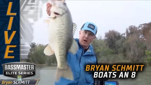 Harris Chain: Schmitt wont quit, boats 8 pounder!