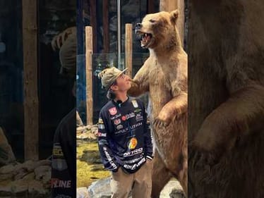 3️⃣rd day of Christmas at Bass Pro Shops