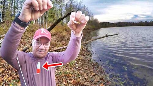 Simple Jig & Bobber Setup Catches SLAB Crappie EASY From The Bank