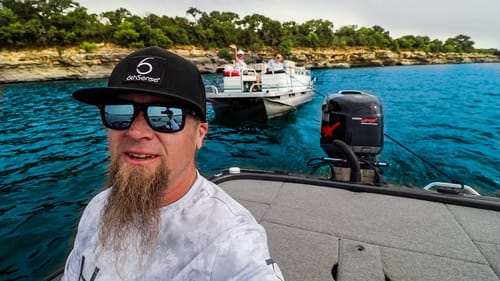 RESCUED STRANDED BOATERS & GOT REWARDED, SCHOOLING BASS DESTROY SALTY SUPER FLUKE!!!