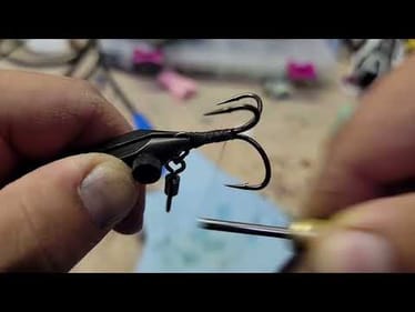 Kevlar Splitrings?  How to tie assist corded hooks!