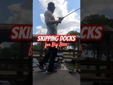 Big Bass 🎣 Skipping Docks Harris Chain MLF Toyota Series #short #bassfishing #harrischain