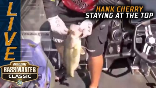 Hank Cherry flies into the lead after slow morning