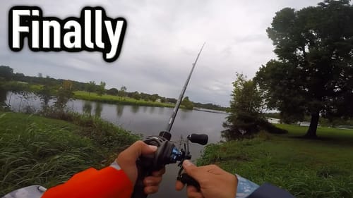 THIS IS EMBARRASSING & I Suck At Fishing