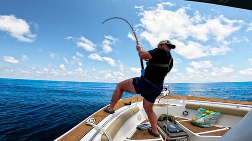 Strongest Fish vs Strongest Fisherman Challenge!
