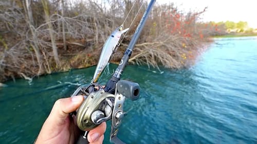 Bass Fishing w/ my FAVORITE New Bait for Cold Water!!