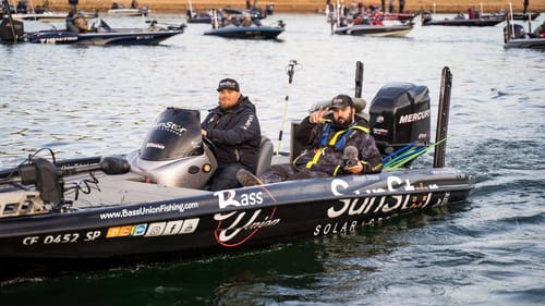 Fishing the FIRST Professional Bass Tournament Circuit of My Career | WWBT New Melones Ep. 2