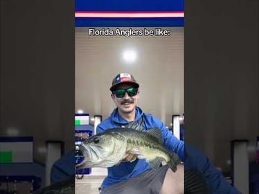 Florida is just different 😭#fishing