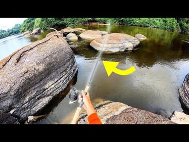 THIS IS WHERE MONSTER FISH HIDE!!!