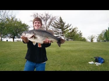 The Story Of Matt's 12+ lber Pond Fishing From Shore!