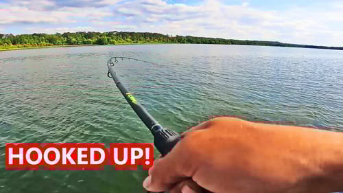 Bass Fishing on Lake Guntersville! Rennovation and Ripping Lips! (Sweet Springs Venue and Lodge)