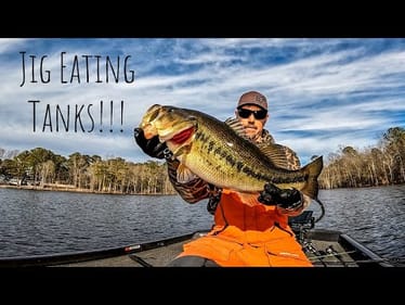 BIG BASS Crush JIGS In COLD WATER!!!