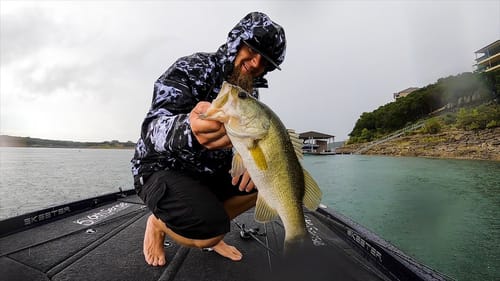 Did I Make A Mistake By Launching In this? SEEK SHELTER!!! Topwater In The Rain