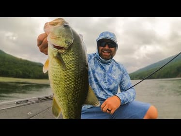 How To Catch Bass During Changing Conditions (Fall Transition On A New Lake)