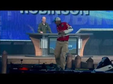 Marty Robinson dances on 2012 Bassmaster Classic stage