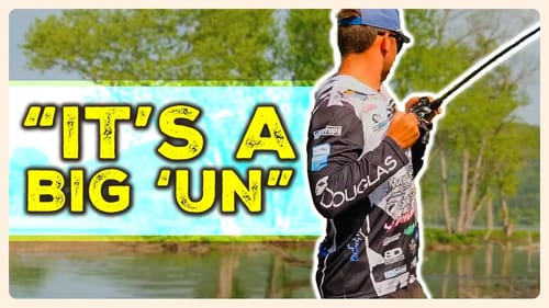 GIANT Bass BREAKS The Rod (Jig Fishing & MEGA 360 Tips from Bassmaster Pro Angler)