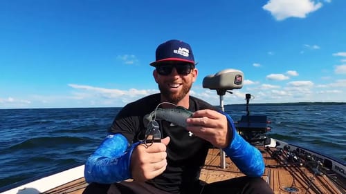 Bass Fishermen try to Catch a Musky w/ Eric Aske & Jeremy Pratt