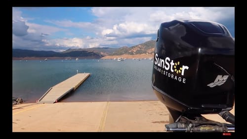 We ESCAPED a LIGHTNING STORM While Bass Fishing On Lake Oroville!!