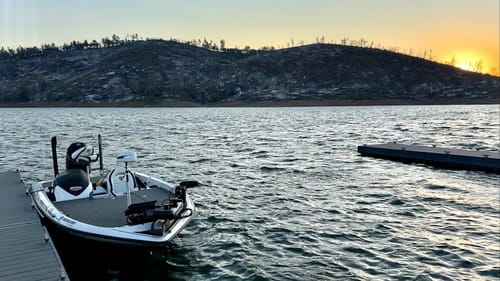 Summer Fishing Lake Oroville Post-Thompson Fire Wasteland