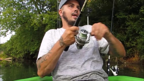 Fluke Fishing: Catching my PB Small Mouth ||HOLSTON RIVER||