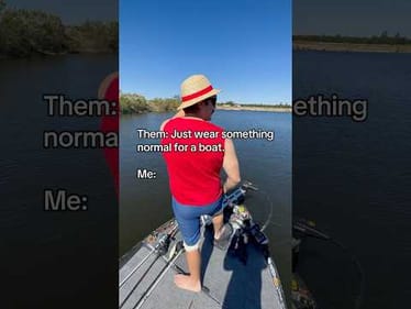 This is normal right?😐 #fishing