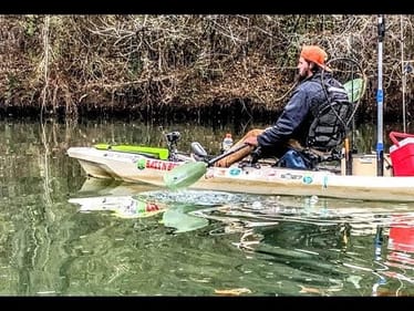 THE SMALLIES WERE MUNCHING   ||KAYAK RIVER FISHING||  EARLY WINTER