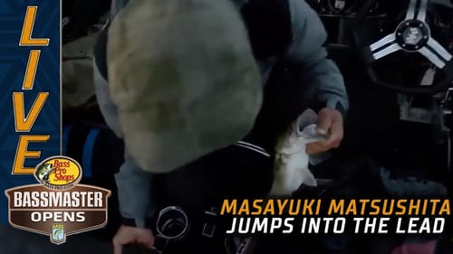 Masayuki Matsushita jumps to the top early on Norman