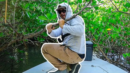 I SHOULD NOT HAVE PUT MY BOAT IN HERE | Exploring Hidden Saltwater Lake