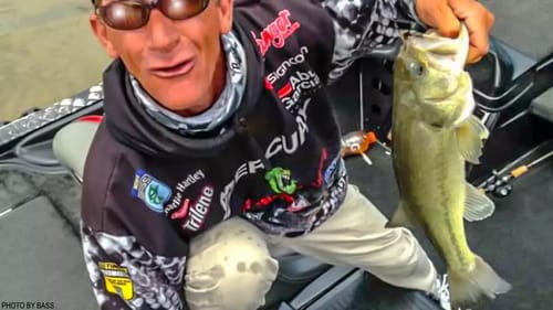 Flipping Finesse Jigs for Summer & Winter Bass