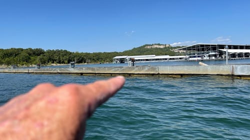 Catch Loads Of Bass On Breakwalls…(On The Water Tutorial)