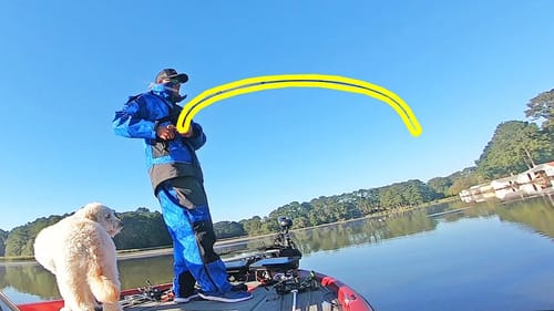 Bass Fishing for Finicky Bass! Lake Guntersville in the Fall!