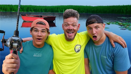1v1v1 Jon Boat Big Bass Fishing Challenge!