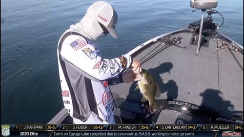 Frazier and Mullins catching smallmouth back to back