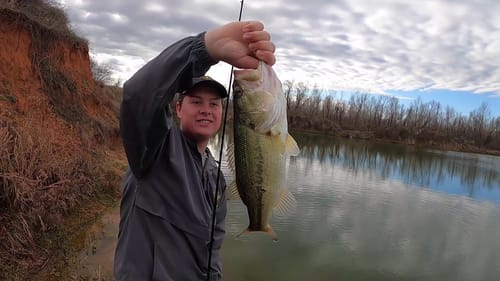 Pre-Spawn Bass fishing in Backcountry Waters