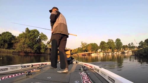GoPro: Aaron Martens battles for the AOY lead