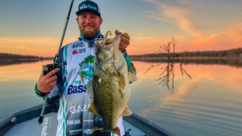 11 POUND BASS Caught Fishing Standing Timber on Public Lake!