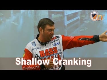 Shallow Cranking w/ GREG HACKNEY- Bass Fishing Tips, Tricks, and Techniques