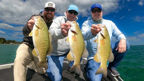 Bass Fishing Vacation! BIG BAITS vs FINESSE On New Lakes!