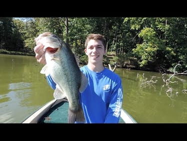 Fall Bass Fishing Jigs -- Transition Part: 2