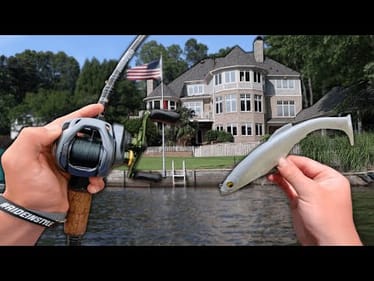 Fishing MILLION Dollar Docks For Big SPRING BASS! (Kayak Fishing)