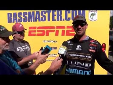 Jeff Gustafson leads after Day 2 at Cayuga Lake