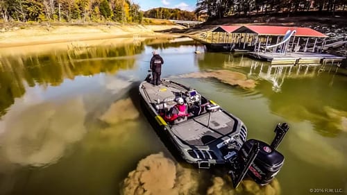 Jig & Spoon Bass Fishing Docks - How to Catch Fish