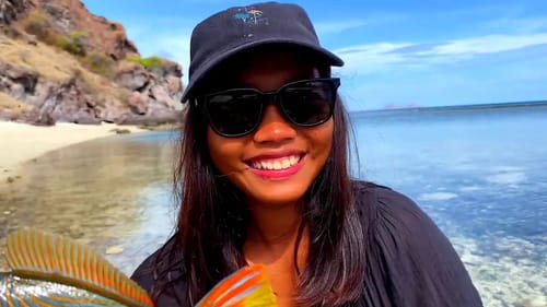 Girlfriend gets huge fish!