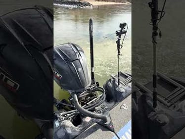 Yamaha in an ice bath🥶 #fishing #bassfishing #outdoors #goingike